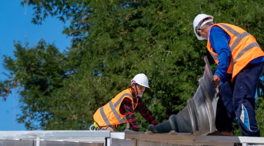 Expert top industrial roofings services in Rapid River, MI